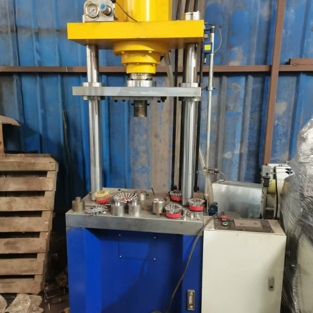 Оборудование для производства щёток JHS-0,5