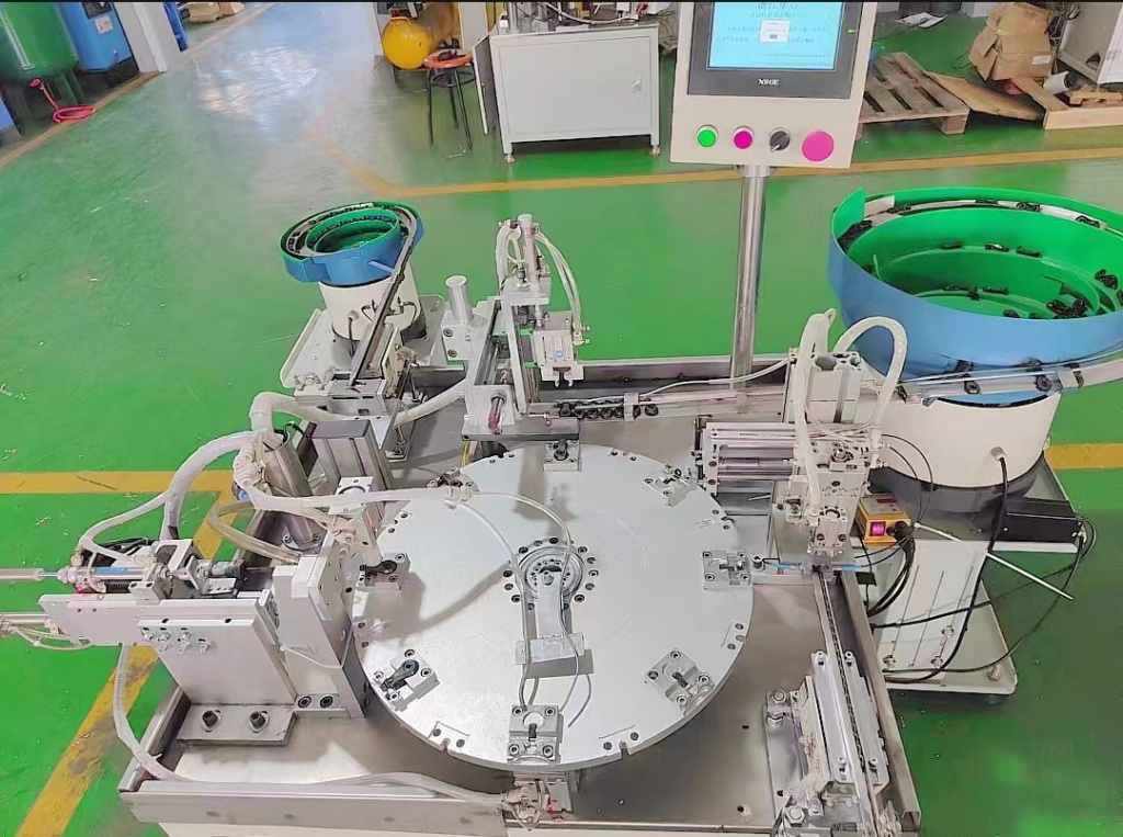 Линия для производства кровельной шайбы